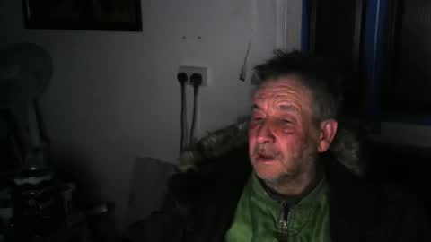 projectorepson online show from February 2, 2025, 10:06 pm