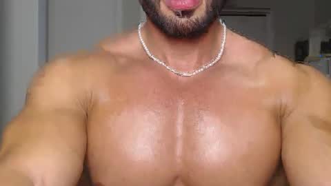 promuscles4u online show from February 1, 2025, 10:02 pm