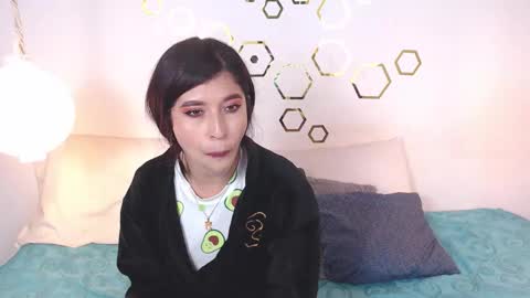 Adris  Juan online show from January 16, 2026, 2:26 am