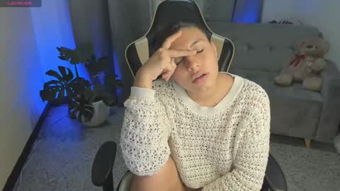    INDEPENDENT MODEL online show from January 14, 2025, 5:08 am