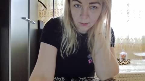 Pryncess sweety online show from February 9, 2026, 10:41 am