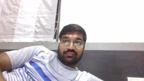 Snapshot of ptl1711 chatting on January 1, 2025, 5:11 pm ptl1711 online show from January 1, 2025, 5:11 pm