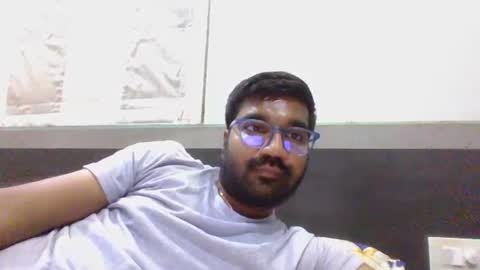 Snapshot of ptl1711 chatting on September 18, 2025, 12:18 pm ptl1711 online show from September 18, 2025, 12:18 pm