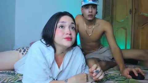 puca_and_garu online show from January 23, 2025, 5:24 am