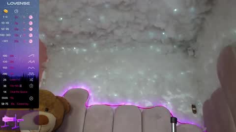 Snapshot of puca_eboony chatting on January 20, 2025, 8:40 pm pucca online show from January 20, 2025, 8:40 pm