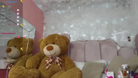 Snapshot of puca_eboony chatting on January 27, 2025, 4:33 pm pucca online show from January 27, 2025, 4:33 pm