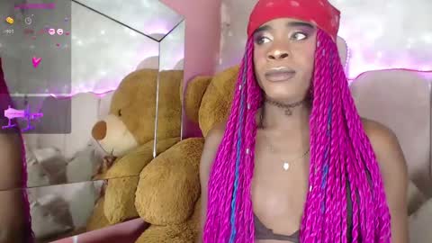 Snapshot of puca_eboony chatting on February 12, 2025, 5:16 pm pucca online show from February 12, 2025, 5:16 pm