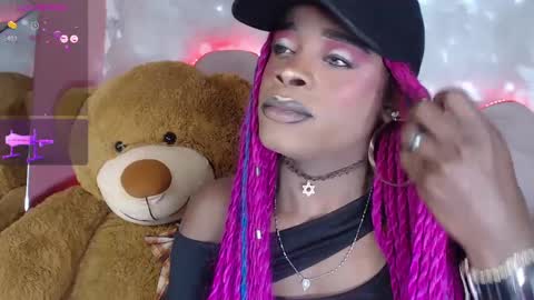 Snapshot of puca_eboony chatting on February 13, 2025, 5:11 pm pucca online show from February 13, 2025, 5:11 pm