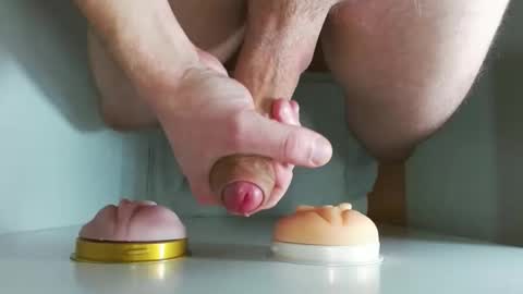 PuDe90 online show from November 25, 2025, 7:19 am