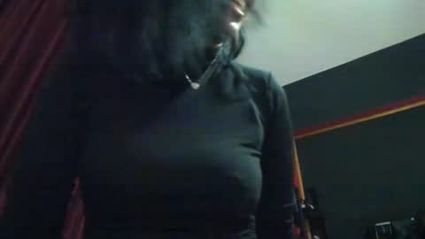 Snapshot of puffy_love chatting on January 16, 2025, 5:44 pm MissPuffyLove online show from January 16, 2025, 5:44 pm