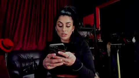 Snapshot of puffy_love chatting on February 1, 2025, 7:13 pm MissPuffyLove online show from February 1, 2025, 7:13 pm