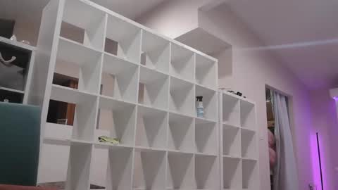 Puggie -  online show from February 21, 2025, 1:11 pm