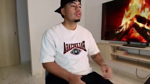 pull_bershh online show from April 16, 2026, 8:04 am