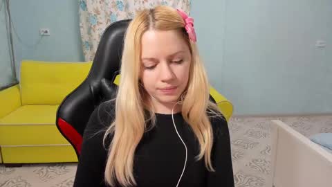 Victoria online show from March 3, 2025, 11:33 am