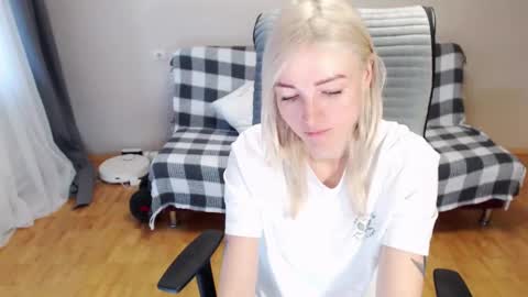 Polly online show from March 20, 2026, 3:22 am