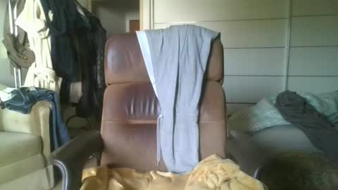 pumabravo online show from November 4, 2025, 10:58 am