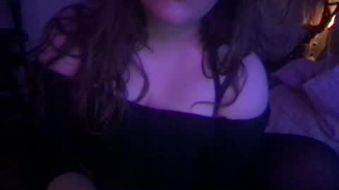 Snapshot of punchcard chatting on October 28, 2025, 12:03 am shy chub online show from October 28, 2025, 12:03 am