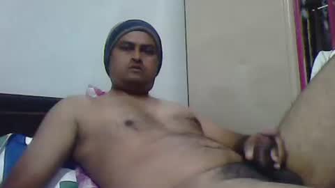 puneguyoncam online show from February 5, 2026, 3:55 am