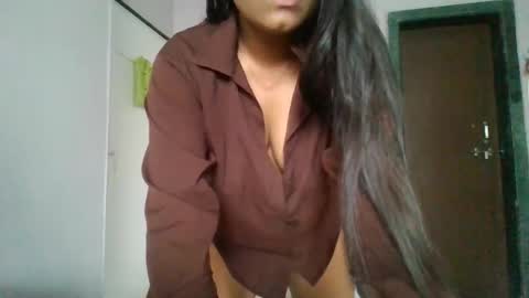 sania 141414 online show from November 3, 2025, 6:03 am