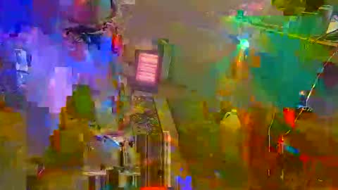 Snapshot of punkrunr083 chatting on October 23, 2025, 8:13 am punkrunr083 online show from October 23, 2025, 8:13 am