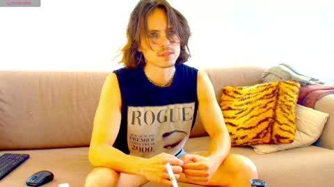 Punktwink420 online show from May 6, 2026, 11:32 pm