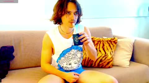 Punktwink420 online show from May 13, 2026, 11:33 pm