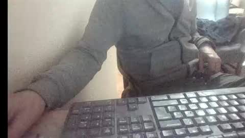 pup_y online show from February 28, 2026, 7:04 pm