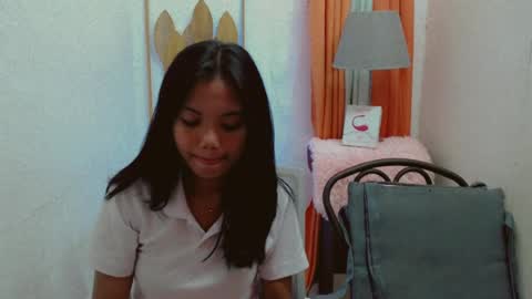 Snapshot of pure_asian_beauty chatting on June 14, 2026, 3:25 pm zarah online show from June 14, 2026, 3:25 pm