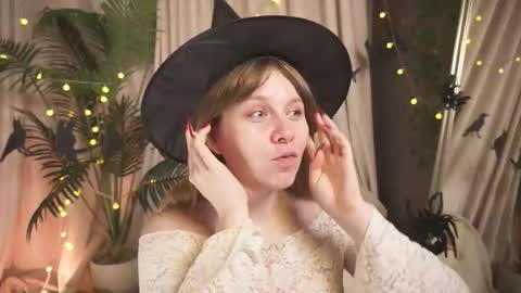 constant schedule Wednesday  Friday  Saturday  Sunday  The Rosemarie online show from October 30, 2025, 6:04 am