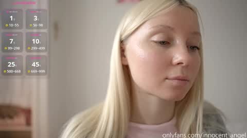 Snapshot of pureangeldolores chatting on January 1, 2025, 10:21 am i dont do shows for free. watching here silently and waiting for me to start showing you something for free is useless online show from January 1, 2025, 10:21 am