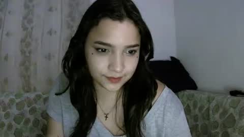 Snapshot of purple_23 chatting on December 19, 2025, 6:53 am Lizzy online show from December 19, 2025, 6:53 am