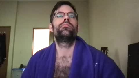 Purple online show from March 1, 2025, 7:59 pm