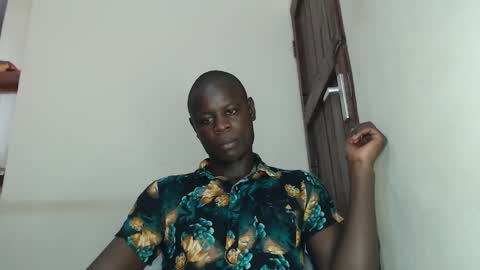 purple_hearts online show from February 2, 2026, 12:15 pm