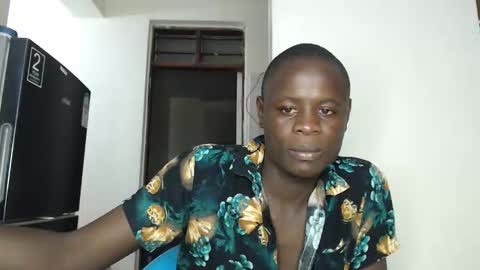 purple_hearts online show from February 11, 2026, 6:46 pm