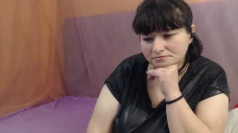 Snapshot of purrfectboobs chatting on January 16, 2026, 3:49 pm Laura purrfectboobs - join me. Lots of naked play with dildo my delicious boobs and my tasty wet pussy in there online show from January 16, 2026, 3:49 pm