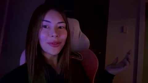 pussycandy4u online show from December 17, 2024, 3:17 pm