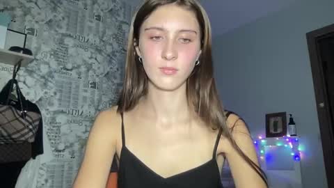 Snapshot of pussygir007 chatting on December 29, 2024, 12:23 pm pussygirl007 online show from December 29, 2024, 12:23 pm