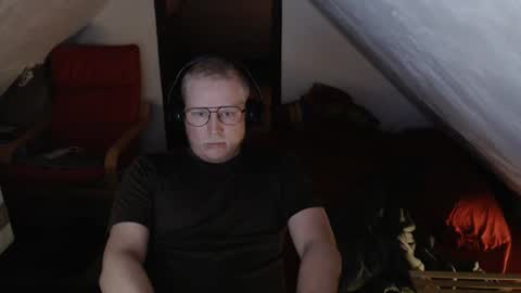 Snapshot of pussylovercb chatting on October 25, 2025, 8:47 pm pussylovercb online show from October 25, 2025, 8:47 pm