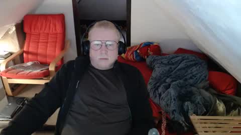 Snapshot of pussylovercb chatting on October 29, 2025, 9:55 am pussylovercb online show from October 29, 2025, 9:55 am