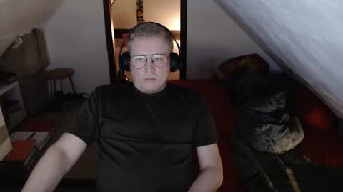 pussylovercb online show from March 27, 2026, 8:41 pm