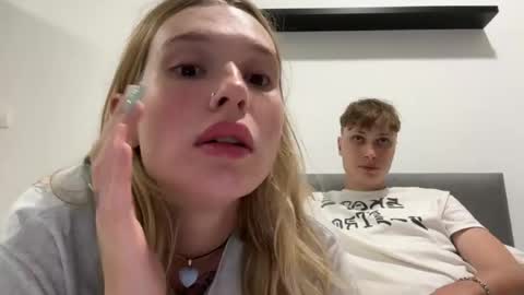 Lina online show from March 20, 2026, 6:02 pm