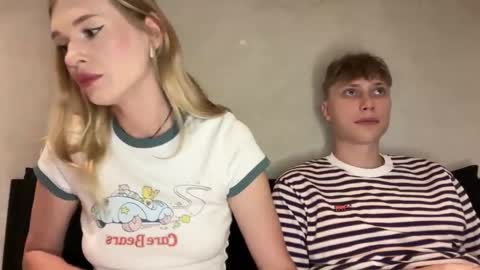 Lina online show from March 23, 2026, 6:01 pm