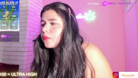 Snapshot of putipaula2 chatting on December 18, 2024, 8:14 pm Pau online show from December 18, 2024, 8:14 pm