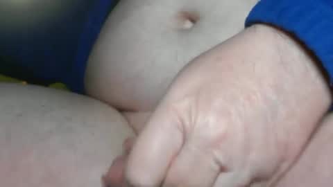 pytongru70 online show from December 28, 2024, 5:25 pm