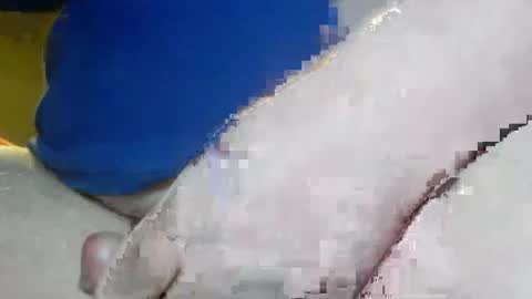 pytongru70 online show from March 7, 2025, 10:32 pm