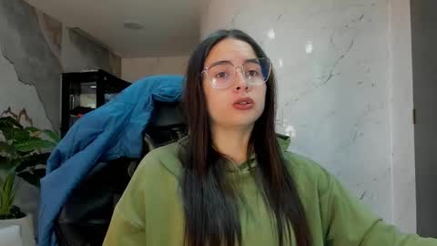 Snapshot of qetsyah_tf chatting on February 9, 2026, 1:04 pm Qetsyah online show from February 9, 2026, 1:04 pm