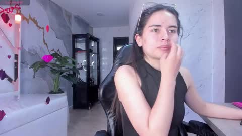 Snapshot of qetsyah_tf chatting on February 17, 2026, 1:07 pm Qetsyah online show from February 17, 2026, 1:07 pm