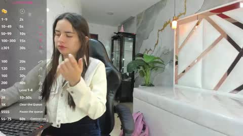 Snapshot of qetsyah_tf chatting on April 15, 2026, 1:40 pm Qetsyah online show from April 15, 2026, 1:40 pm