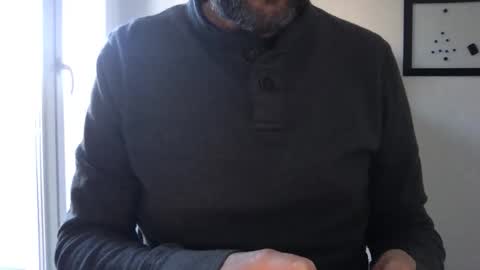 Quentin online show from November 18, 2025, 2:54 pm