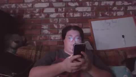 Snapshot of qtbisuccubi chatting on December 22, 2025, 5:04 am Br4tty Bunny online show from December 22, 2025, 5:04 am